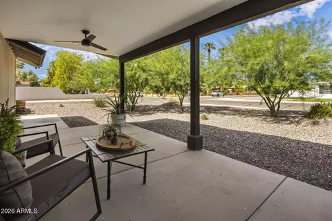 Exterior - 2301 E Whitton Ave, Phoenix, AZ 85016 photo 1 of 6