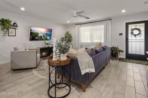 Living - 2301 E Whitton Ave, Phoenix, AZ 85016 photo 1 of 1