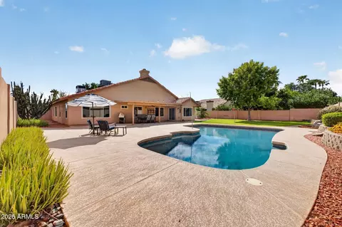 Exterior - 4624 E Marilyn Rd, Phoenix, AZ 85032 photo 2 of 13