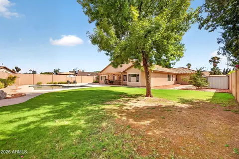 Exterior - 4624 E Marilyn Rd, Phoenix, AZ 85032 photo 9 of 13