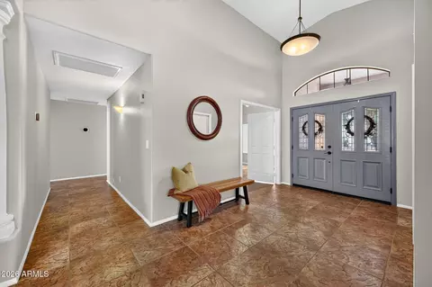Entry Way - 4624 E Marilyn Rd, Phoenix, AZ 85032 photo 2 of 3