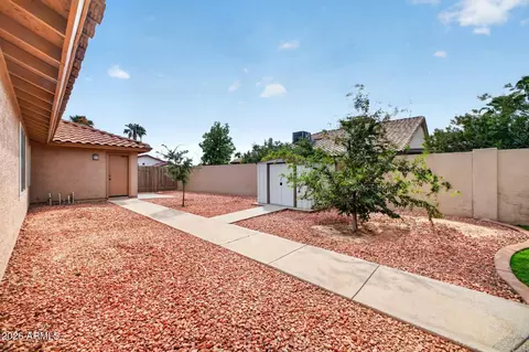 Exterior - 4624 E Marilyn Rd, Phoenix, AZ 85032 photo 10 of 13