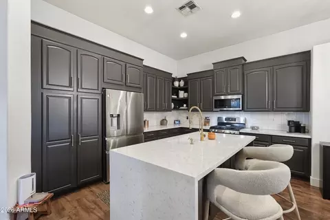 Kitchen - 5633 E Grove Cir, Mesa, AZ 85206 photo 2 of 5