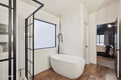 Bath - 5633 E Grove Cir, Mesa, AZ 85206 photo 6 of 6