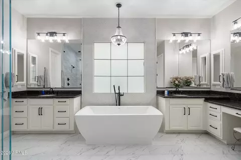 Bath - 3084 E Fruitvale Ct, Gilbert, AZ 85297 photo 1 of 5