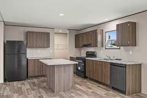 515 N Desert View Dr, Apache Junction, AZ 85120 photo 17