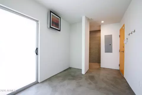 Entry Way - 1145 E Whitton Ave #1008, Phoenix, AZ 85014 photo 1 of 1