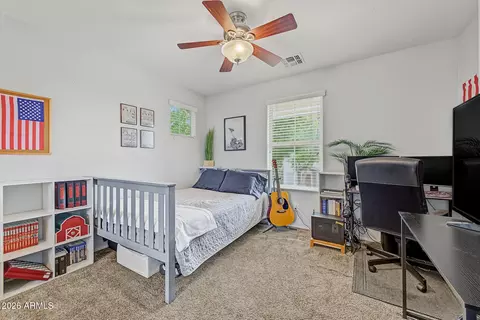 Bedroom - 10160 E Isleta Ave, Mesa, AZ 85209 photo 5 of 6