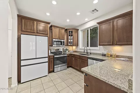 Kitchen - 3881 E Gideon Way, Gilbert, AZ 85296 photo 2 of 3