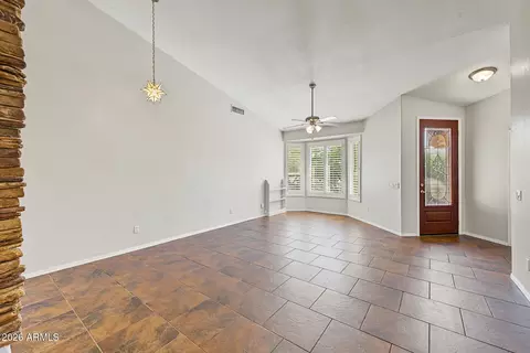 Living - 402 E Blue Eagle Ln, Phoenix, AZ 85086 photo 1 of 8