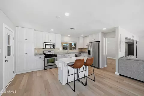 Kitchen - 3040 E Dahlia Dr, Phoenix, AZ 85032 photo 2 of 2