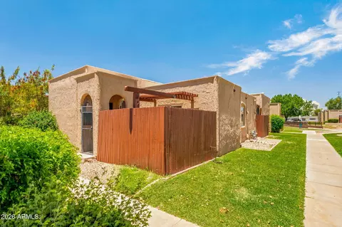 Exterior - 1040 E Pueblo Rd, Phoenix, AZ 85020 photo 2 of 11