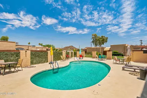 Exterior - 1040 E Pueblo Rd, Phoenix, AZ 85020 photo 9 of 11