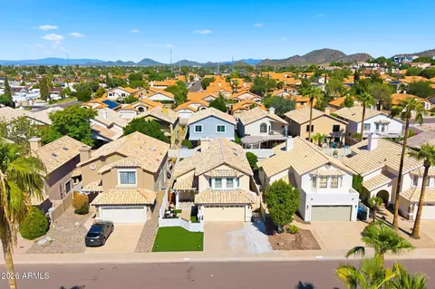 View/Area - 1218 E Villa Rita Dr, Phoenix, AZ 85022 photo 2 of 6