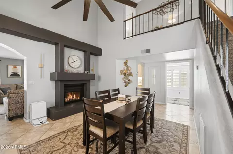 Dining - 1218 E Villa Rita Dr, Phoenix, AZ 85022 photo 1 of 2