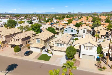 View/Area - 1218 E Villa Rita Dr, Phoenix, AZ 85022 photo 3 of 6
