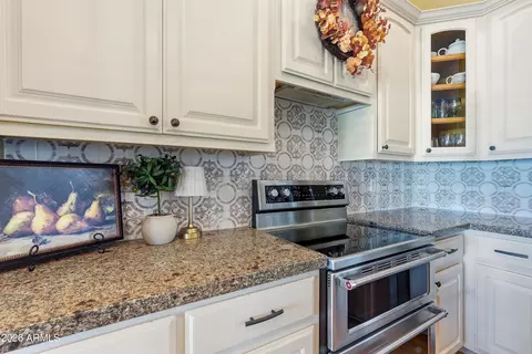 Kitchen - 3436 N Ashbrook Rd, Mesa, AZ 85213 photo 3 of 6