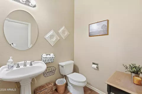 Bath - 3436 N Ashbrook Rd, Mesa, AZ 85213 photo 5 of 6