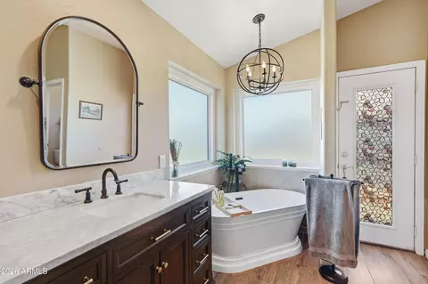 Bath - 3436 N Ashbrook Rd, Mesa, AZ 85213 photo 2 of 6