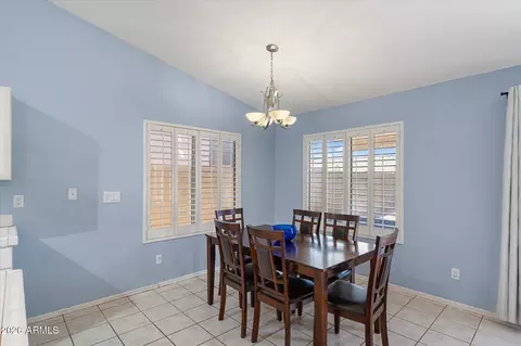 Dining - 2823 E Blackhawk Dr, Phoenix, AZ 85050 photo 1 of 2