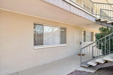 Exterior - 1111 E Turney Ave #5, Phoenix, AZ 85014 photo 2 of 6