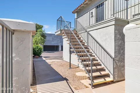 1042 N 84th Pl, Scottsdale, AZ 85257