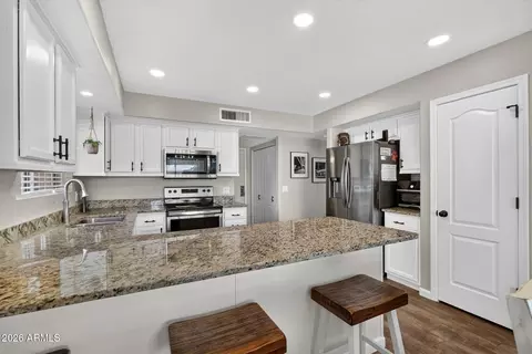 Kitchen - 152 S Abalone Dr, Gilbert, AZ 85233 photo 1 of 4