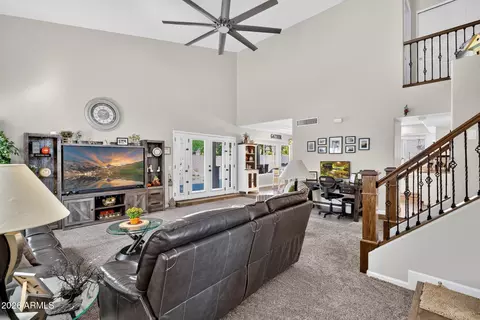 Living - 152 S Abalone Dr, Gilbert, AZ 85233 photo 1 of 1