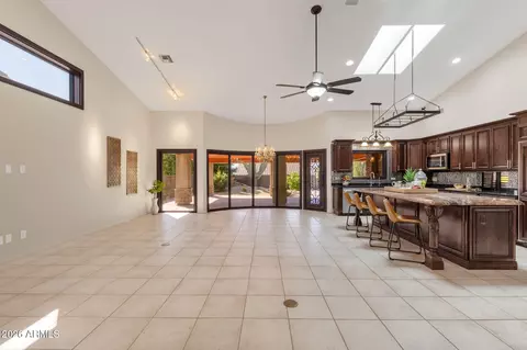 Living - 1837 E Marilyn Rd, Phoenix, AZ 85022 photo 5 of 8