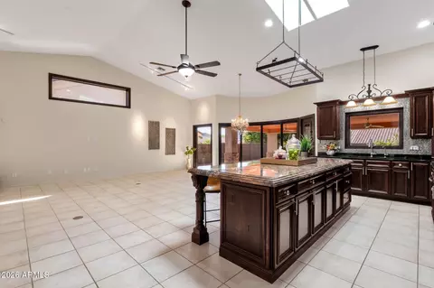 Kitchen - 1837 E Marilyn Rd, Phoenix, AZ 85022 photo 1 of 6