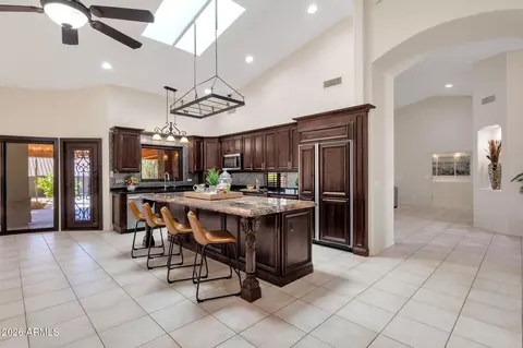 Kitchen - 1837 E Marilyn Rd, Phoenix, AZ 85022 photo 2 of 6