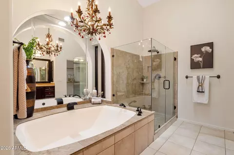 Bath - 1837 E Marilyn Rd, Phoenix, AZ 85022 photo 3 of 6