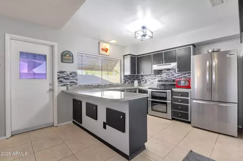 Kitchen - 2124 E Colgate Dr, Tempe, AZ 85283 photo 1 of 2