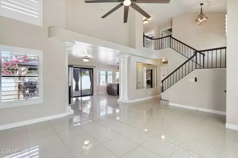 Entry Way - 3224 E Taro Ln, Phoenix, AZ 85050 photo 2 of 2
