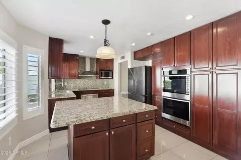 Kitchen - 3224 E Taro Ln, Phoenix, AZ 85050 photo 1 of 5