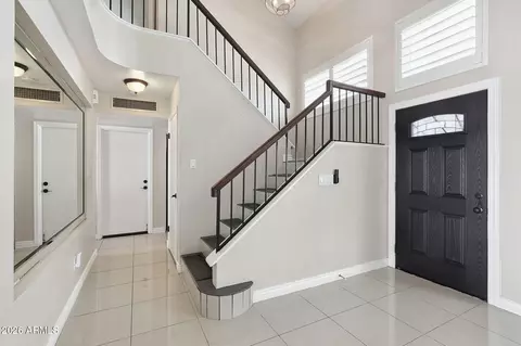 Entry Way - 3224 E Taro Ln, Phoenix, AZ 85050 photo 1 of 2