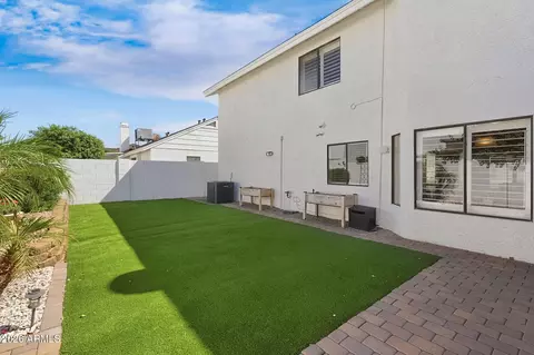Exterior - 3224 E Taro Ln, Phoenix, AZ 85050 photo 4 of 6
