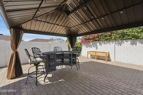 Exterior - 3224 E Taro Ln, Phoenix, AZ 85050 photo 2 of 6