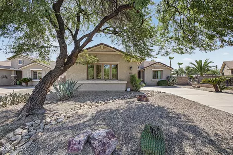 1157 W Desert Lily Dr, San Tan Valley, AZ 85143