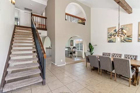 Entry Way - 4602 E Grandview Rd, Phoenix, AZ 85032 photo 2 of 5