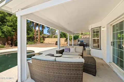 Exterior - 4602 E Grandview Rd, Phoenix, AZ 85032 photo 8 of 9