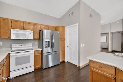 Kitchen - 1591 E Firestone Dr, Chandler, AZ 85249 photo 5 of 5