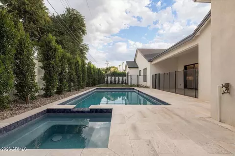 Exterior - 4510 E Calle Tuberia --, Phoenix, AZ 85018 photo 7 of 8