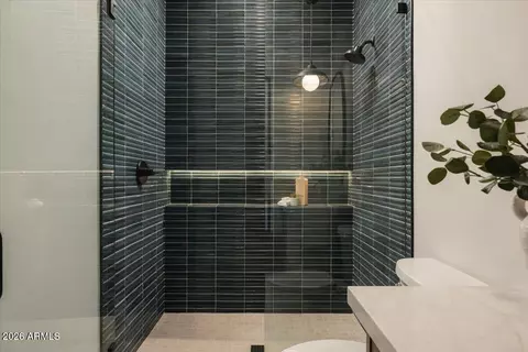 Bath - 4510 E Calle Tuberia --, Phoenix, AZ 85018 photo 12 of 12