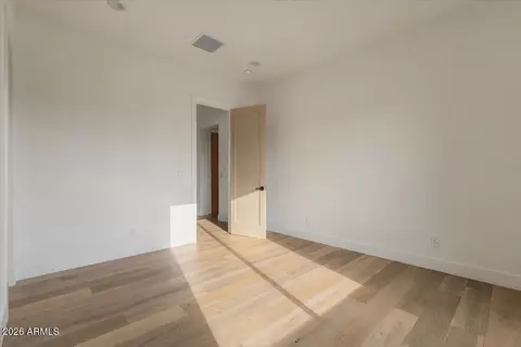 Bedroom - 4510 E Calle Tuberia --, Phoenix, AZ 85018 photo 6 of 8
