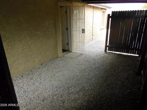 Exterior - 1746 W Thomas Rd, Phoenix, AZ 85015 photo 12 of 12