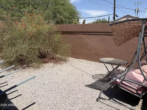Exterior - 1746 W Thomas Rd, Phoenix, AZ 85015 photo 11 of 12