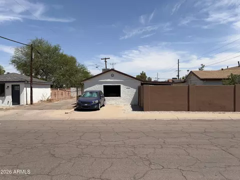Exterior - 1746 W Thomas Rd, Phoenix, AZ 85015 photo 9 of 12