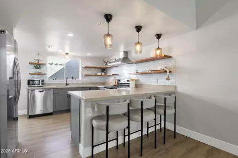 Kitchen - 822 E Fern Dr S, Phoenix, AZ 85014 photo 1 of 4