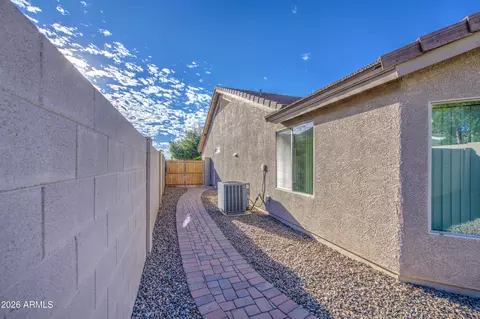 Exterior - 1575 S Apache Dr, Apache Junction, AZ 85120 photo 9 of 10